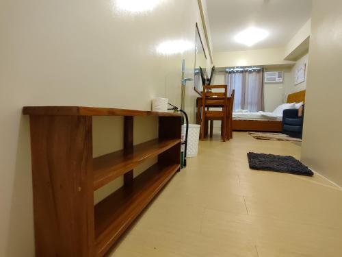 Tower 3 427 Pool View