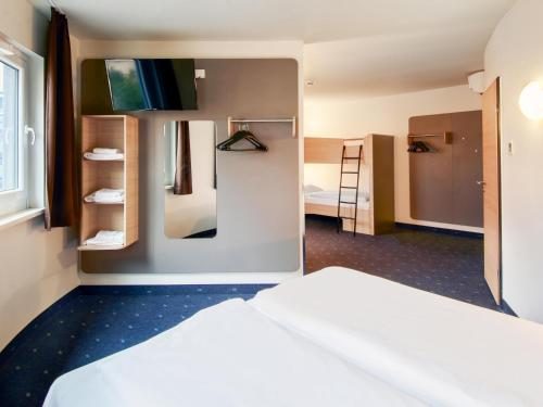 B&B HOTEL Würzburg-City