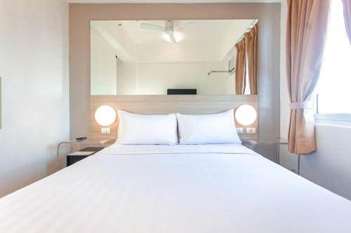 Red Planet Angeles City