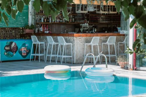 Georgia's Garden Hotel