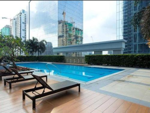 The Infinity Towers in BGC - Simple, Elegant & Spacious 2 Bedroom