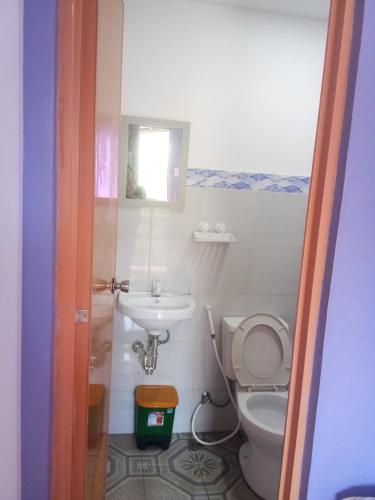 Purple Guesthouse