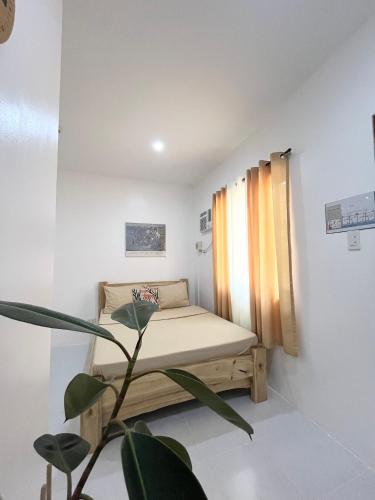 Sunnydale Apartelle -Room Accommodation near Calatagan Beach Resorts