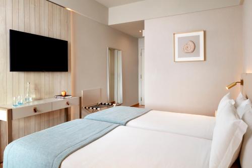 Dom José Beach Hotel