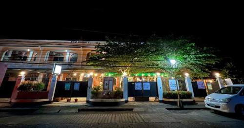 E & F Condotel