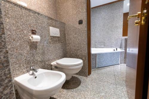 Hôtel Goldstar Resort & Suites