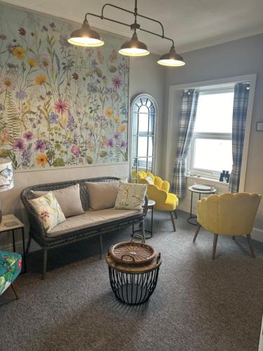 Glan y Mor Hotel