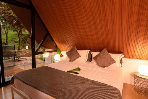 Jinjer Resort