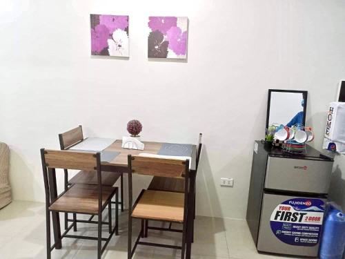 Blueberry Transient House