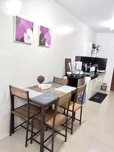 Blueberry Transient House