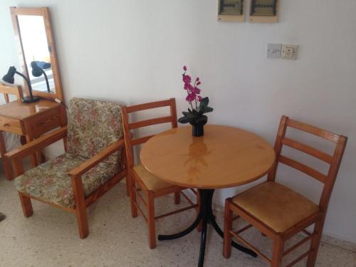Panklitos Apartments