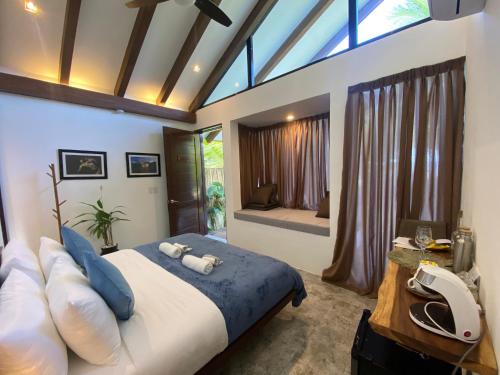 Amila Dive Beach Resort