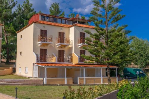 Karavados Beach Hotel