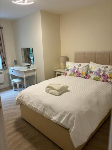 Conaglen, Glenloch View, Fort William 2-Bedroom Loch Side Flat