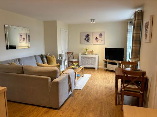 Conaglen, Glenloch View, Fort William 2-Bedroom Loch Side Flat
