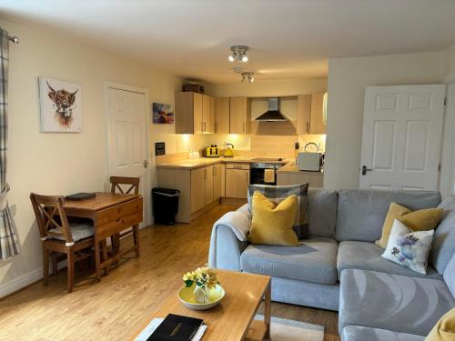 Conaglen, Glenloch View, Fort William 2-Bedroom Loch Side Flat