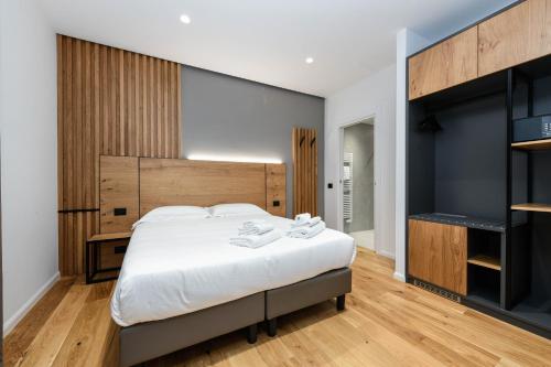 Hotel Arya