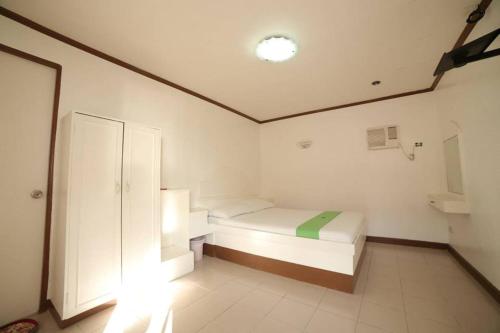 The Waterfront Beach Resort