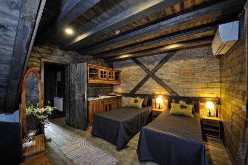 Ethno Houses Plitvica Selo