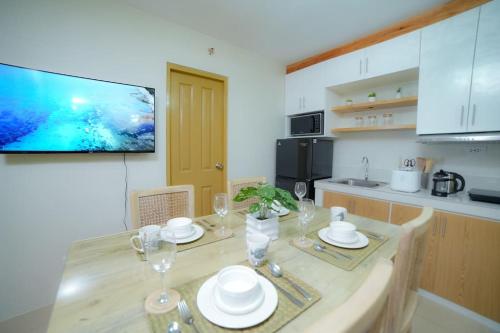 2-BR Condo for 4 in Dumaguete