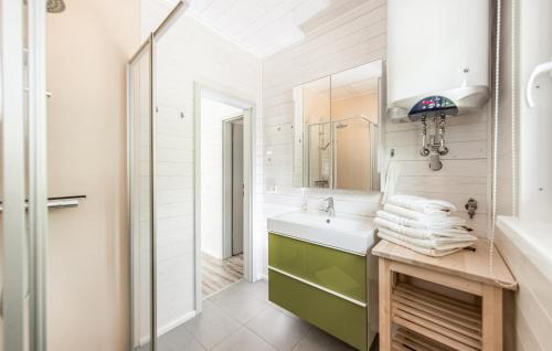 Cozy Home In Ruhla With Sauna