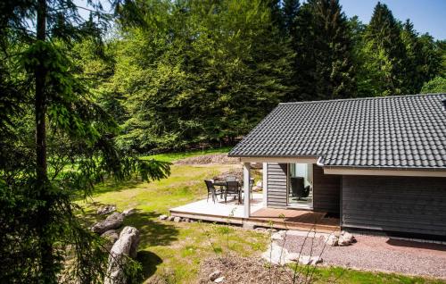 Cozy Home In Ruhla With Sauna