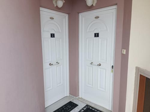 Rea's House Vrachati