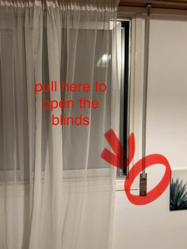 Makenzie 2 rooms first line beach