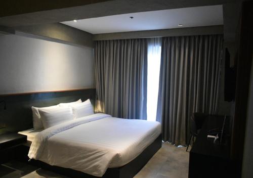 Venus Parkview Hotel