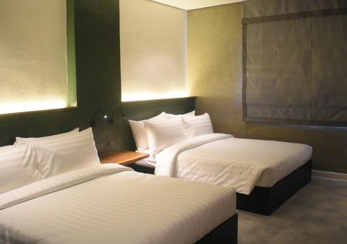 Venus Parkview Hotel
