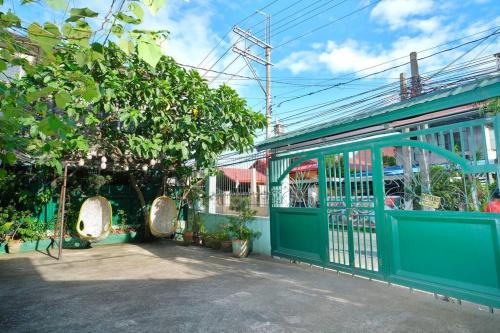 Golden V Executive Homes Unit G