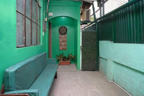 Golden V Executive Homes Unit H