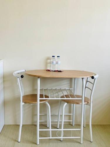 * *H2 Modern City Condo