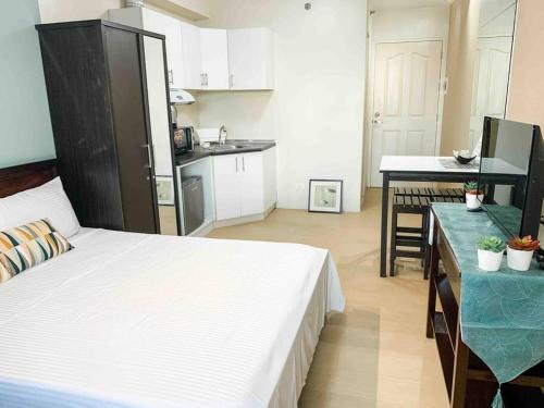 Homey Studio Suite at Avida IT Park (w/ WiFi)