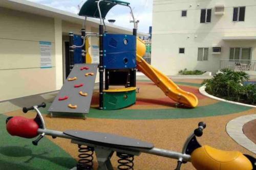 Homey Studio Suite at Avida IT Park (w/ WiFi)