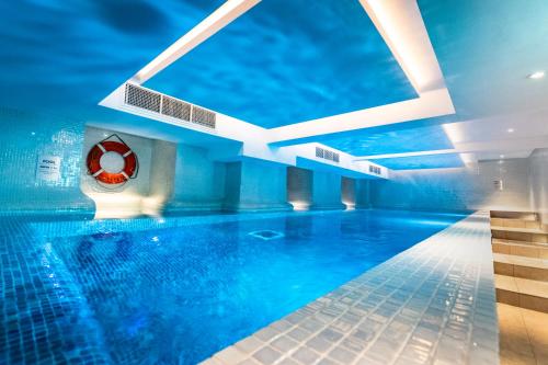 Brighton Harbour Hotel