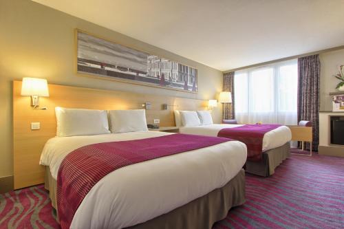 Mercure Paris Velizy Hotel