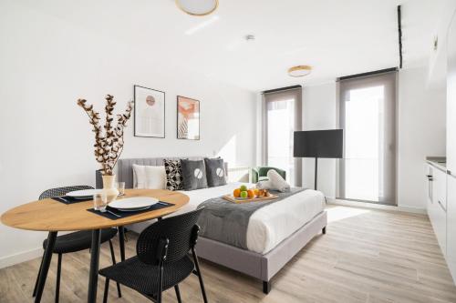 Dobo Madrid San Diego