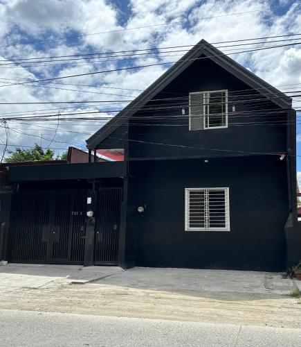 Townes Blackrock Most Unique Home Big Grp Fam Near Downtown SM Dvo DGT Roxas Coastal