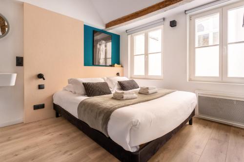 Le Chat Qui Dort Vieux Lille II