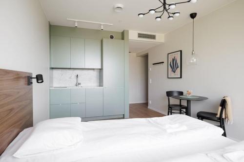 Brand new Studios Amidst Ancient Ruins Oasis