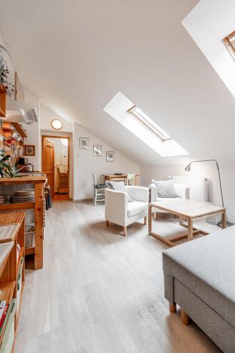 Valentina 2 room flat Hlavná Košice with parking for Fee