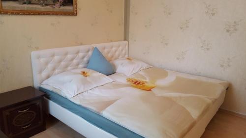 Naiza Guesthouse and Apartments