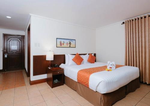 The Suites at Mount Malarayat