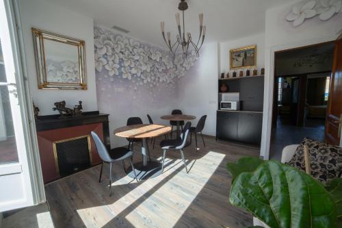 Face Cité - Chambres D'Hôtes - Parking & Garage Gratuit