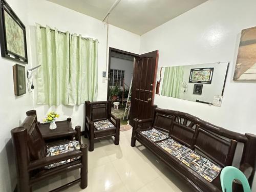 2 Bedrooms 50 sqm fully furnished in Brgy Suizo Tarlac with WIFI