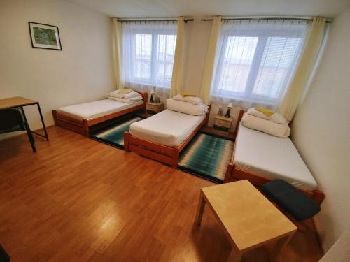 PIANO STUDIO Guesthouse