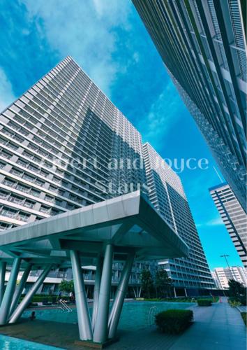 Emma Mattress 1BR CONDO @ FAME (pool & city view)