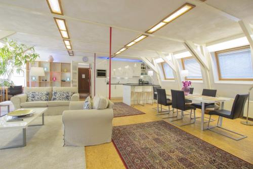 B&B Wladimir Studios