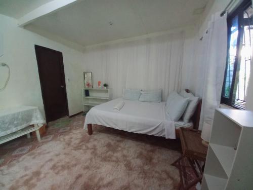 Casa de Viajeros 600mbps spacious 5 minutes to the beach